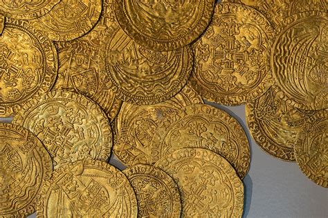 Largest hoard of hammered gold coins ever found - Detecting Finds