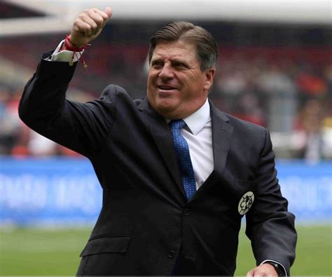 Miguel Herrera deja de ser técnico del América