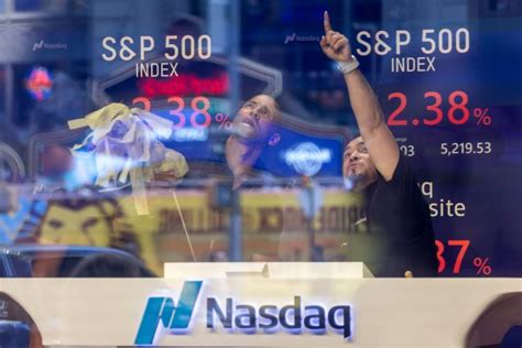 Reli Saham Teknologi Angkat Wall Street Ke Level Tertinggi