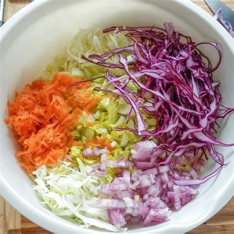 Spicy Fish Sandwich And Jalapeno Cole Slaw Binkys Culinary Carnival