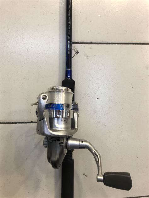 COMBO CAÑA CARRETE 180CM OKUMA CASCADE II R B Pesca y Caza Center