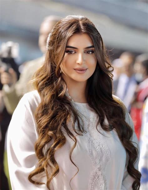 10 Of The Most Stunning Sheikha Mahra Looks Over The Years