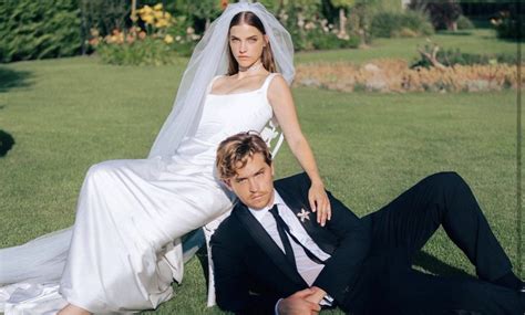 As Fue La Boda De Barbara Palvin Y Dylan Sprouse En Hungr A