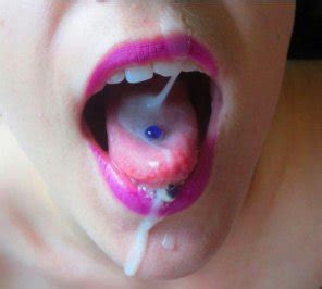 All Over Her Lips Porn Pic