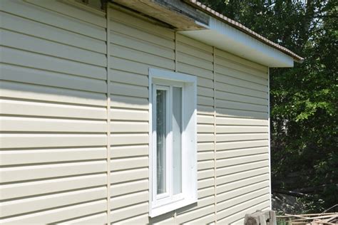 Vinyl Siding Installation: What to Expect on Installation Day