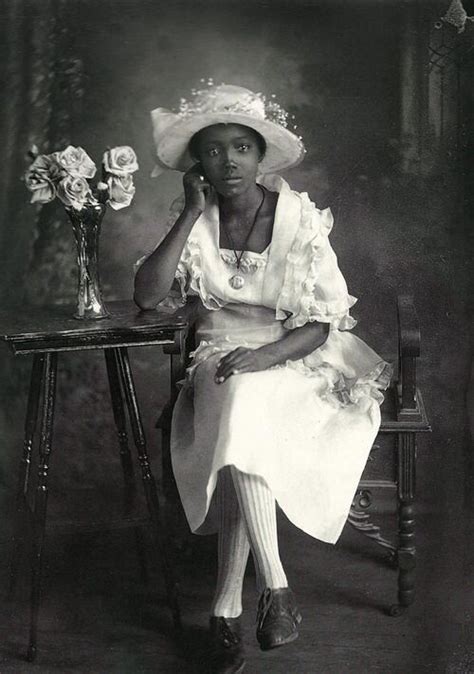 Pin By Fleurdelys On Beautiful Photos Southern Artist Black History African American Fashion