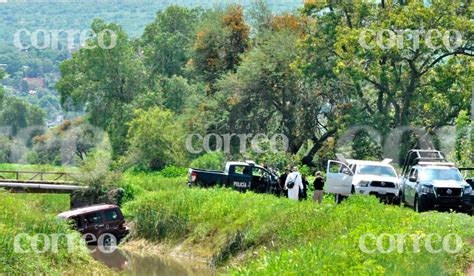 Hallan A Cuatro Mujeres Y Un Hombre Asesinados En Camioneta Dentro De