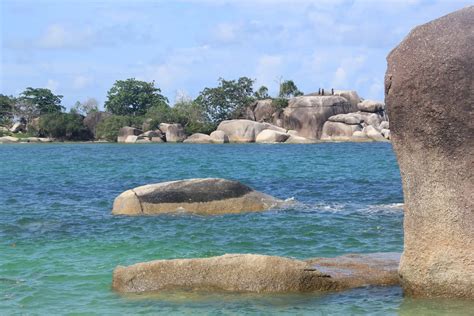 9 Tempat Wisata Favorit 2024 Untuk Menikmati Liburan Di Pulau Belitung