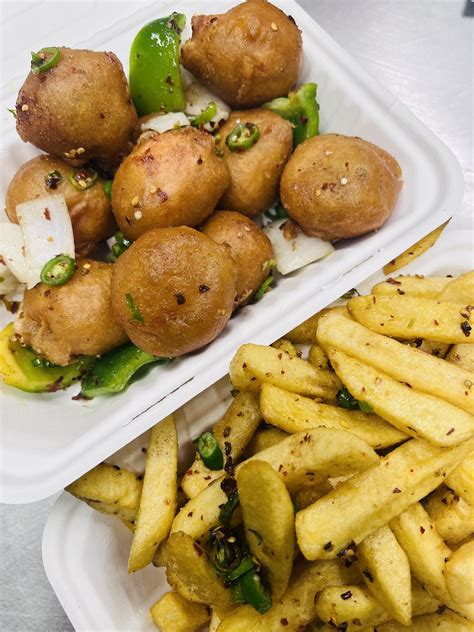 Totteridge Community Centre... - Totteridge Community Centre