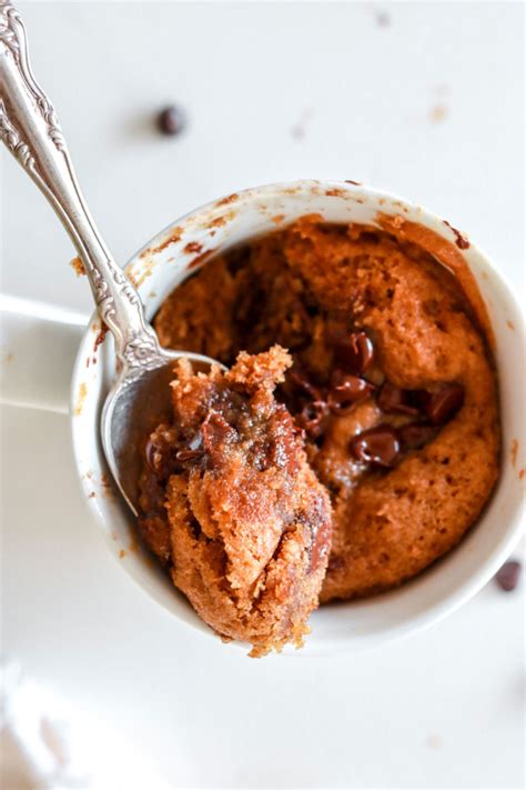 1 Min Quickie Chocolate Chip Cookie In A Mug The Toasted Pine Nut