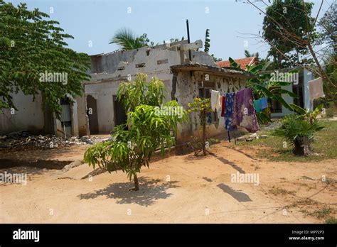 Sri lankan civil war hi-res stock photography and images - Alamy