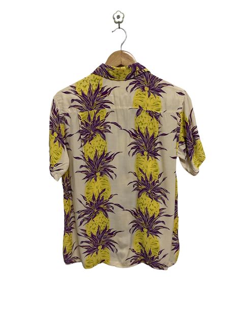 Vintage Hanauma Bay Honolulu Hawaii Hawaiian Rayon Pineapple Shirt