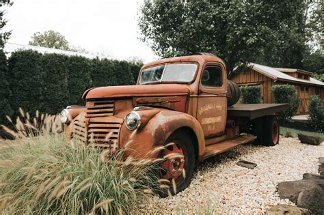 Restoring Antique Trucks: Preserving Automotive History