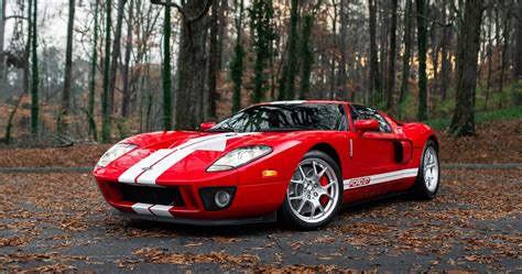 This Is Why The 2005 Ford GT Is The Ultimate Drivers Car