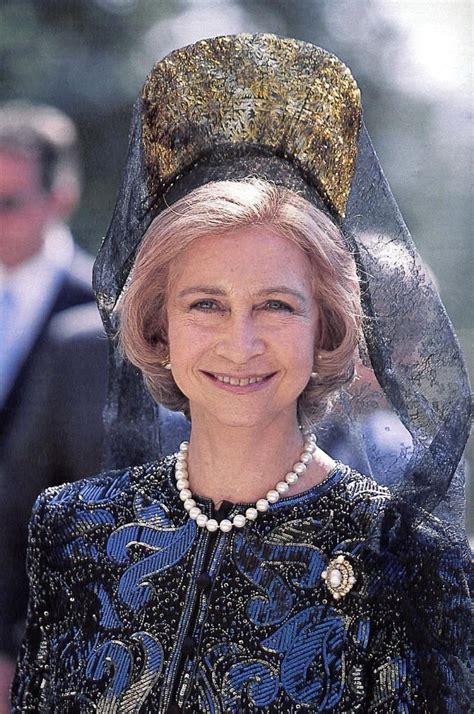 Queen Sofia Of Spain Tiarascrownsroyal Jewels Pinterest Spain