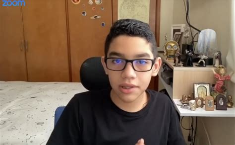 Menino De 13 Anos Da Venezuela Descobre Asteroide E Ganha