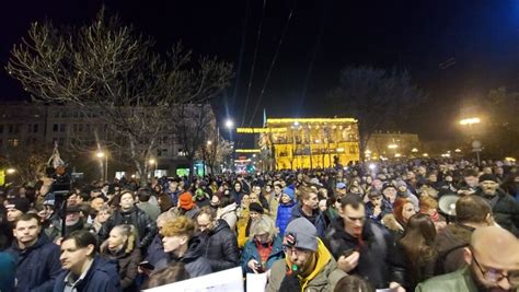 Zavr En Protest Ispred Sedi Ta Rik A U Beogradu Manje Incidenata Nego