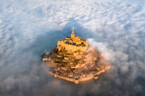 Mathieu Rivrin Photographe De Bretagne Le Mont Saint Michel Vu Des Airs