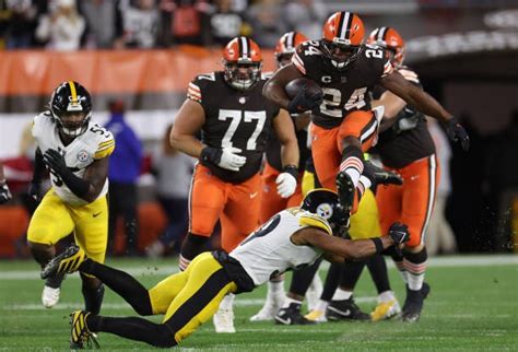 Nfl Week 18 Odds And Lines Cleveland Browns Vs Pittsburgh Steelers