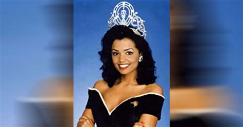 Chelsi Smith, Miss Universe 1995 from Texas, dies at age 45 - Jokes