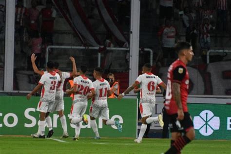 Instituto Fue Contundente Ante Newell S Corrientes Hoy