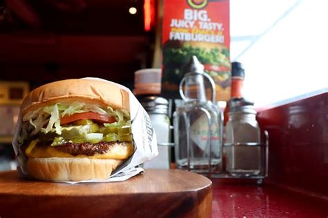 Fatburger Mission Commander En Ligne Menu Prix And Réservations Tripadvisor