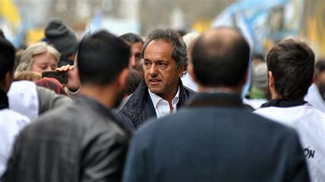 Daniel Scioli inaugurará su búnker de campaña