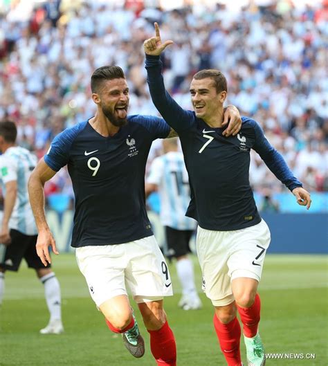 Coupe Du Monde De Football 2018 La France Exulte Après Sa Victoire Contre Largentine