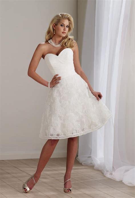 Sweetheart Neckline A Line Wedding Dress Chic And Elegant Free