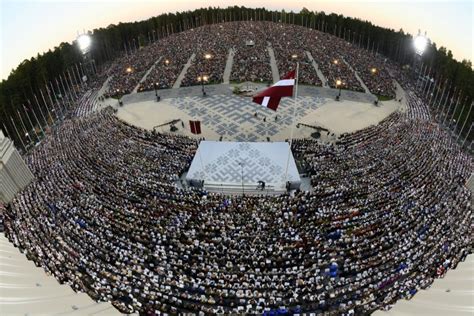 Xxvii Nationwide Song And Xvii Dance Festival Intangible Heritage