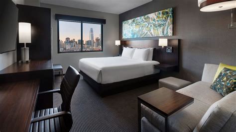 Contemporary Hotel near Oracle Park | Hyatt Place San Francisco / Downtown