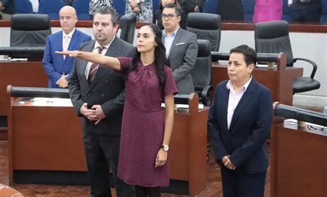 Deja Su Cargo Diputada Nadia Ochoa La Sustituye Su Hermana Noticias