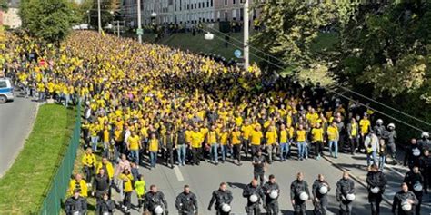 Revierderby in Dortmund Ein friedlicher Tag einzelne Prügeleien am