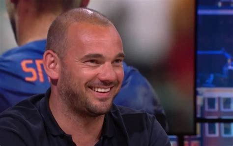 Galatasaray N Eski Futbolcusu Wesley Sneijder Den Futbola D N Karar