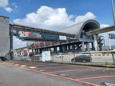 IOI Puchong Jaya LRT Station Mrt My