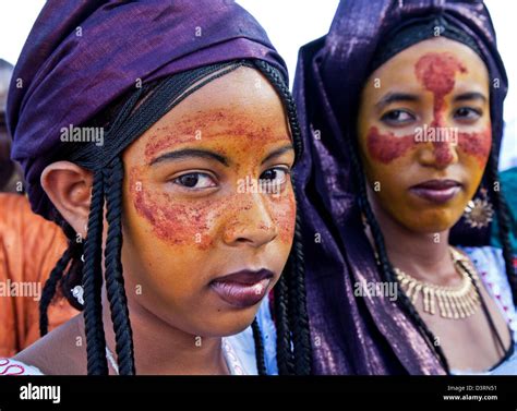 Wodaabe Women Fotografías E Imágenes De Alta Resolución Alamy