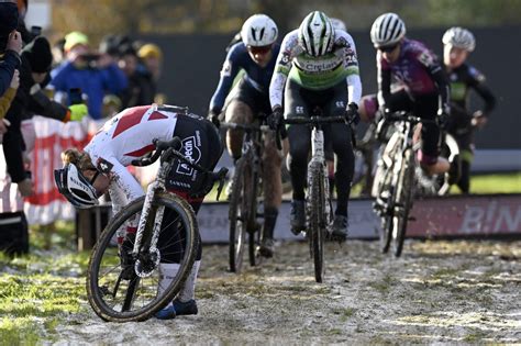 Fem Van Empel Klopt Puck Pieterse Na Prachtig Duel In Wereldbeker