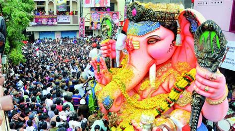 Hyderabad Ganesha Immersions On Today Too