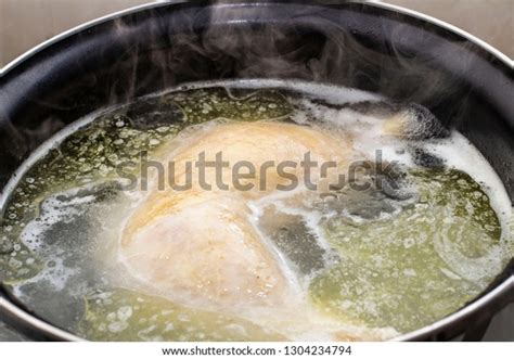 12,070 Whole Chicken Boiling Images, Stock Photos, 3D objects ...