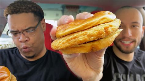 Popeyes New Cajun Flounder Fish Sandwich Food Review Feat