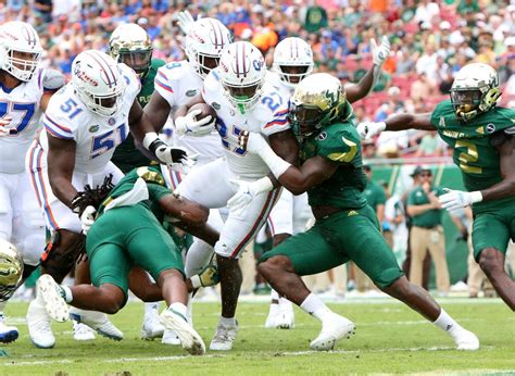 Watch Dameon Pierce Opens Scoring For Florida With Rushing Td