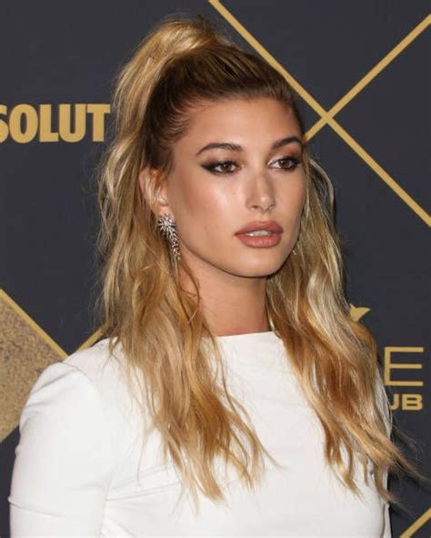 Hailey Baldwin The 2017 MAXIM Hot 100 Party June 24 2017 Night Out Hairstyles Short