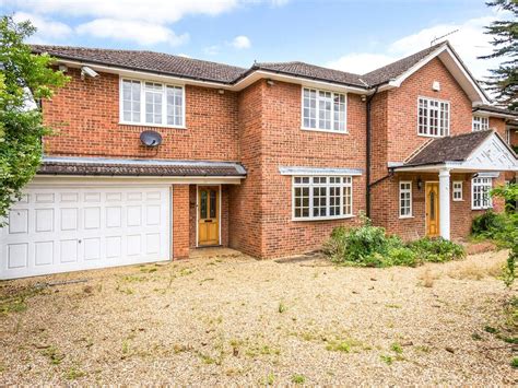 7 Bed Detached House For Sale In Grange Court Road Harpenden