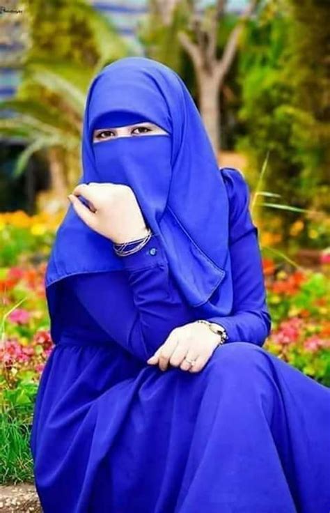 Pin By Nauvari Kashta Saree On Hijabi Queens With Images Niqab