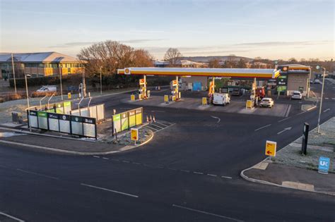 Shell Petrol Filling Station At TCExplorer Geograph Britain And