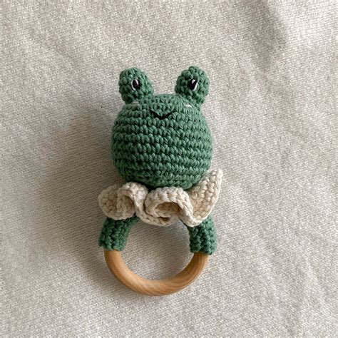 Frog Crochet Pattern - Etsy