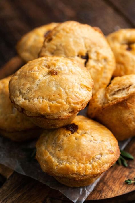 Individual Steak And Ale Pie Recipe An Edible Mosaic