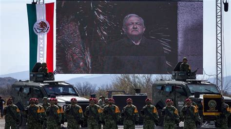 Políticaconfidencial Amlo Y Ejército Se Alistan Para Otra Batalla