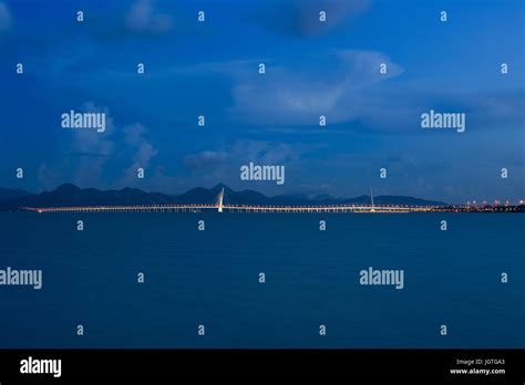 The Shenzhen Bay Bridge Hi Res Stock Photography And Images Alamy