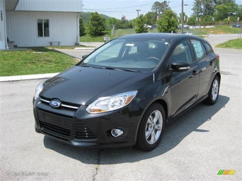 Tuxedo Black Metallic 2012 Ford Focus SE Sport 5 Door Exterior Photo